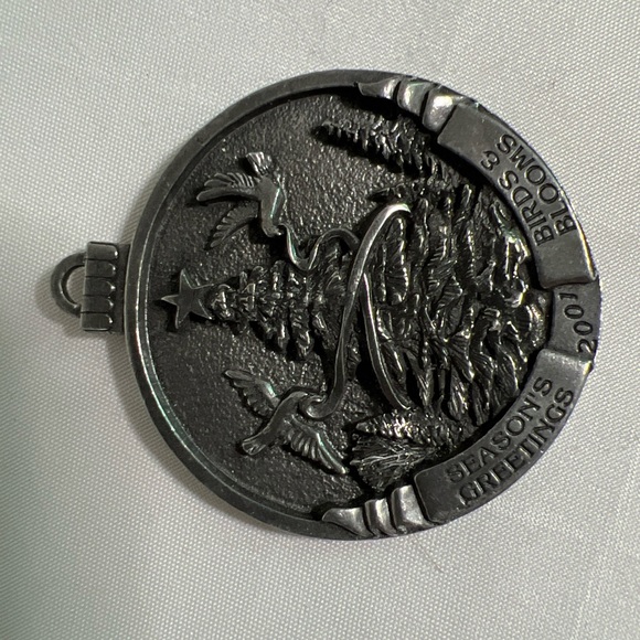 Birds & Blooms Pewter Ornament Lot Of 4 2001,‎ 2002, 2003, 2007 Christmas EUC - Picture 2 of 6